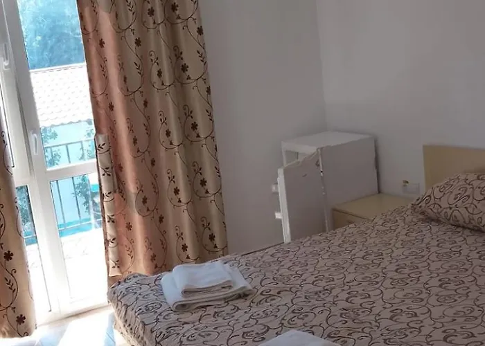 Complex Alan 3* Saturn